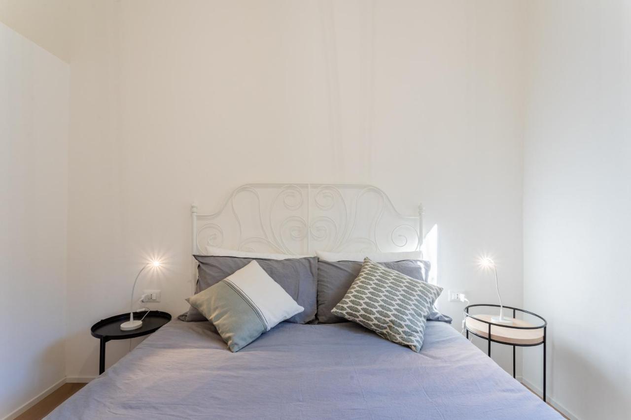 Lovely Corner In The Heart Of The Lake By Rent All Como Exterior foto